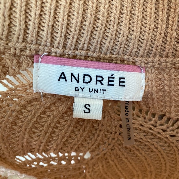 Andree by Unit crochet colorblock sweater, size small - Picture 4 of 5